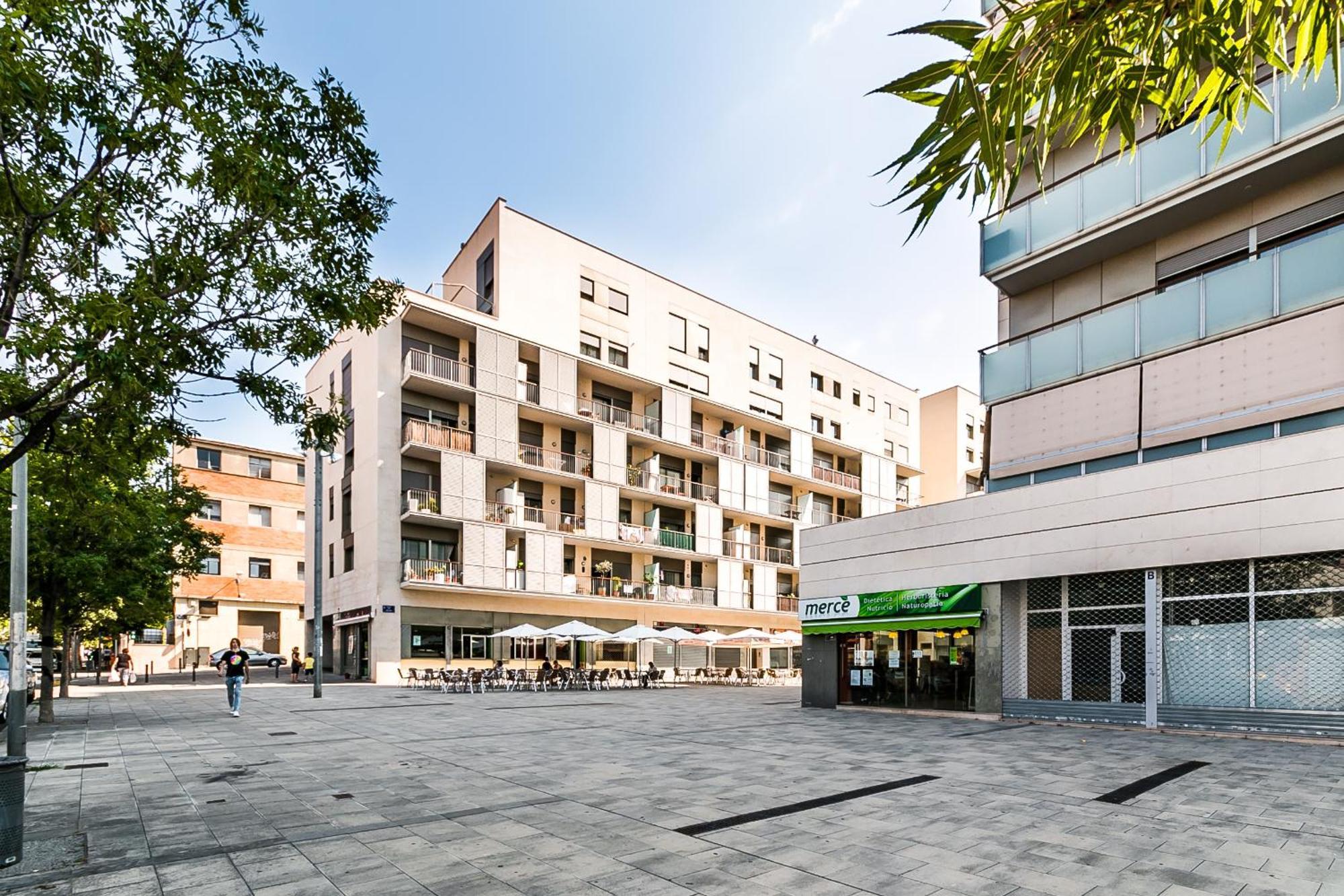 Top Family Apartment By Lofties Terrassa Exterior photo